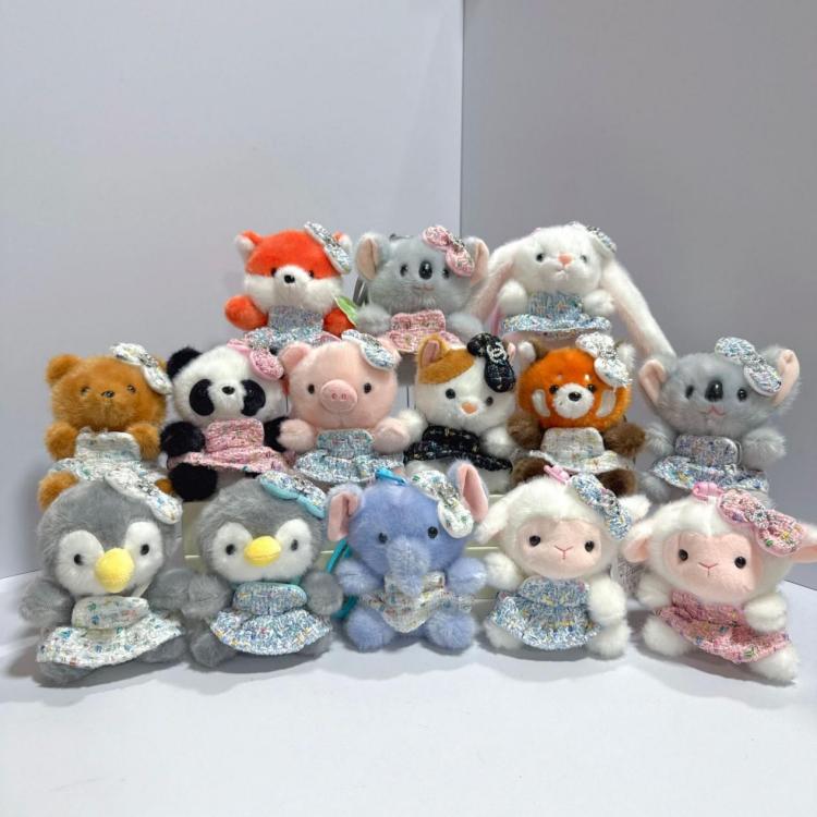 Oblečená plyšová hračka Keychain Animal